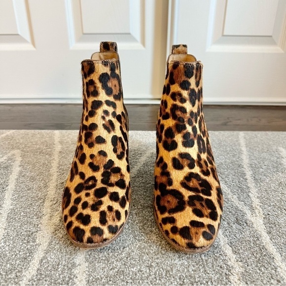 Madewell The Laura Chelsea Bootie in Spotted Calf Hair - Picture 5 of 12